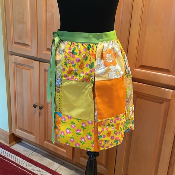 Vintage Vibe Gisella Heinemann Wrap Around Skirt NWT - Picture 4 of 14